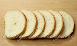 Быстрая и вкусная закуска: бутерброд с сыром и с колбасой Как сделать бутерброды с колбасой и сыром